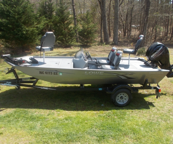 2017 Lowe Skorpion 16 Power boat for Sale in Roxboro, NC